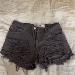 High waisted Levi shorts